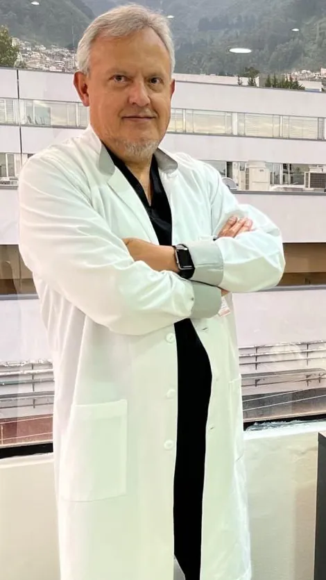 Dr. Bladimir Cabezas